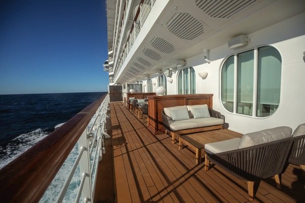 Regent Seven Seas Cruises Seven Seas Splendor Coffee Connection 1.jpg